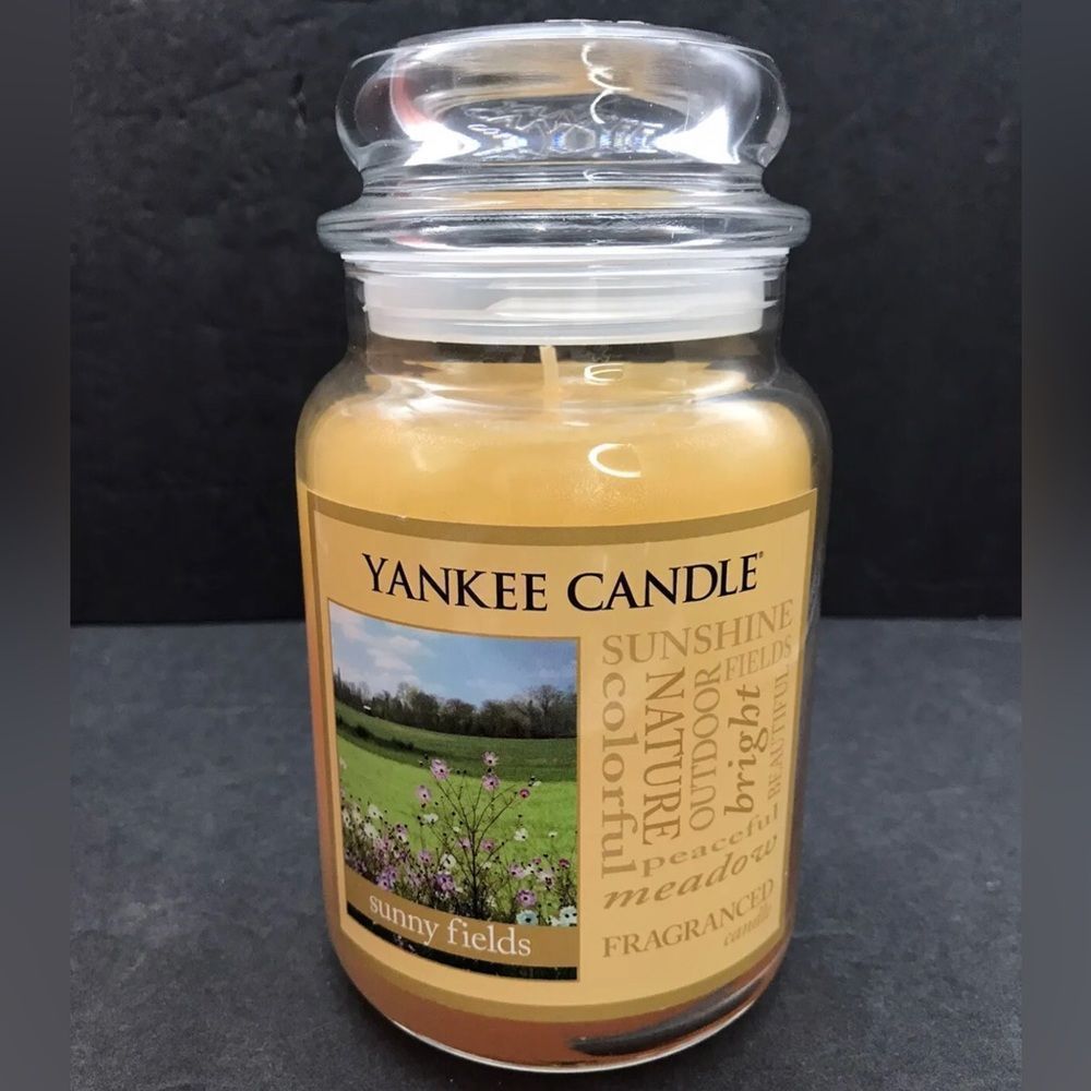 RARE Yankee Candle  SUNNY FIELD Housewarmer Jar 22 oz🔥